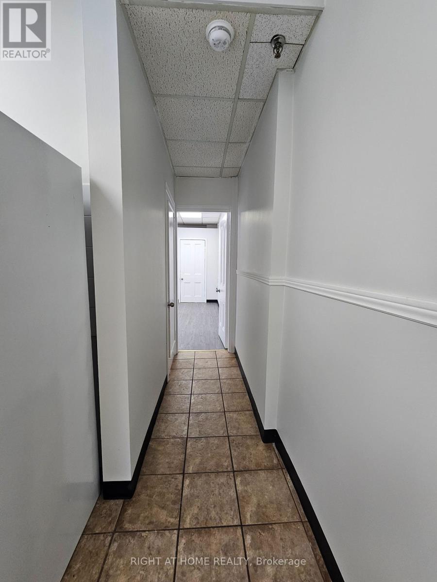 2 - 516 Yonge Street, Toronto, Ontario  M4Y 1X9 - Photo 16 - C13699780