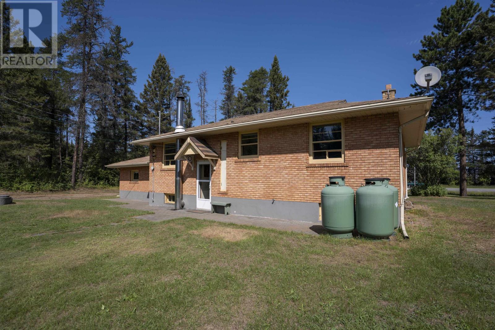 4137 Arthur St, Thunder Bay, Ontario  P7K 0H7 - Photo 22 - TB2602449