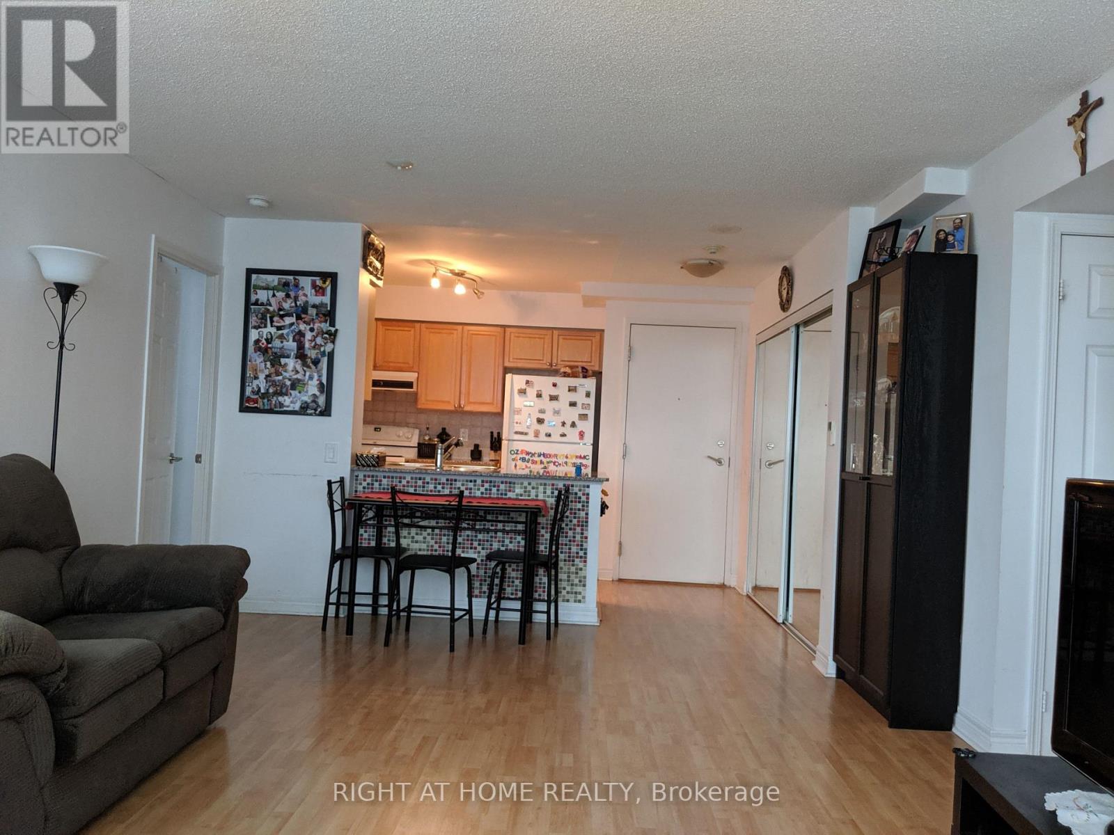 3405 - 83 Borough Drive, Toronto, Ontario  M1P 5E4 - Photo 7 - E13699730