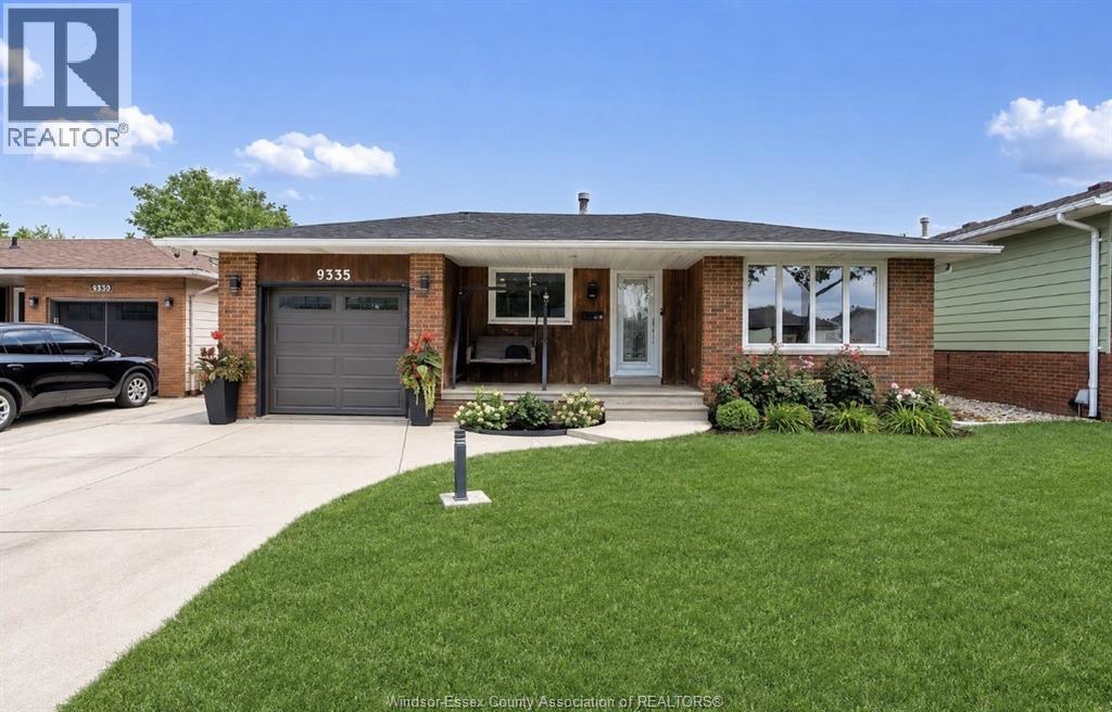 9335 Esplanade, Windsor, Ontario  N8R 1J3 - Photo 1 - 26020099