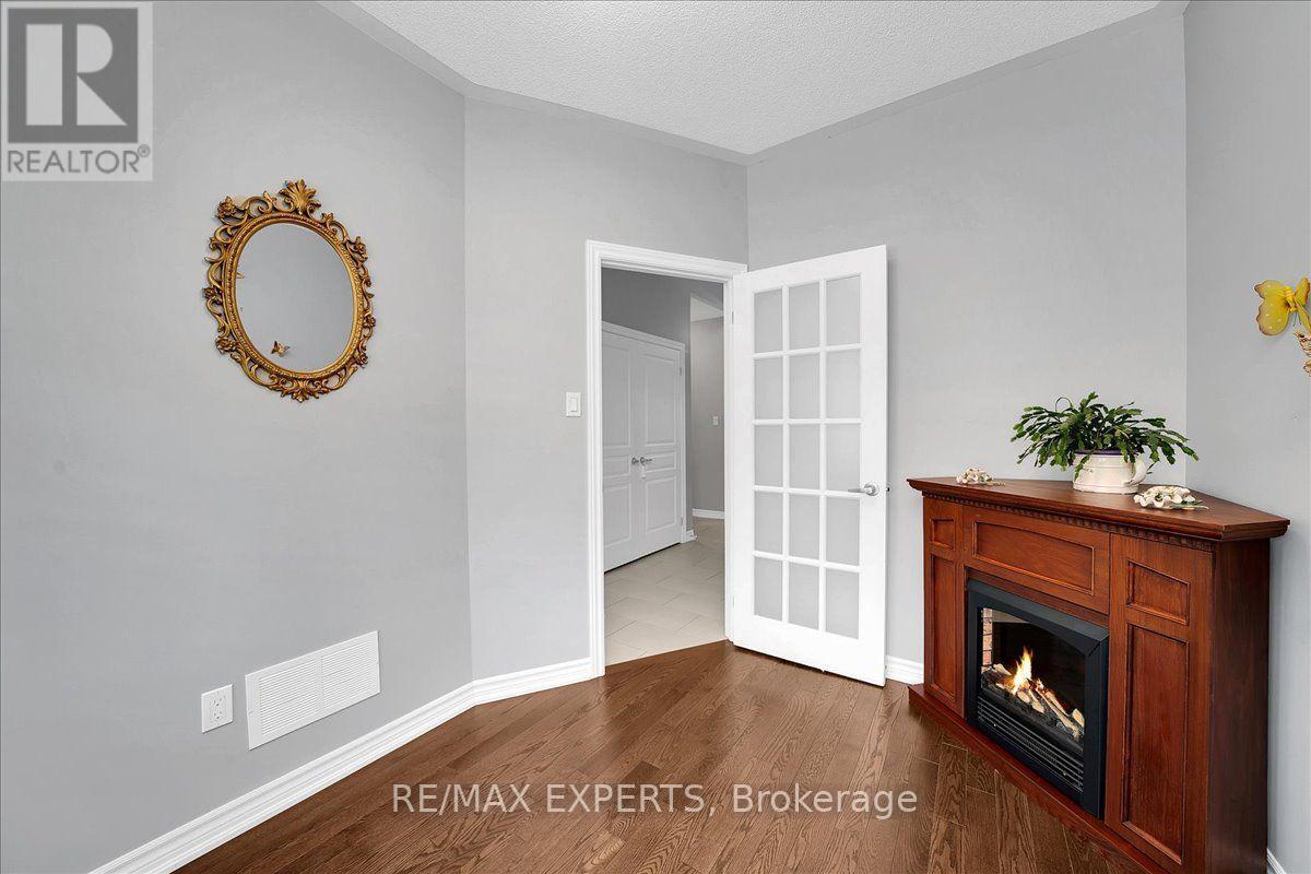 55 Sydie Lane, New Tecumseth, Ontario  L0G 1W0 - Photo 7 - N13699764
