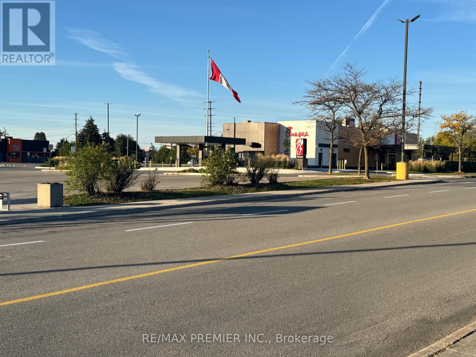 17 - 1111 Davis Drive, Newmarket, Ontario  L3Y 8X2 - Photo 13 - N13699818