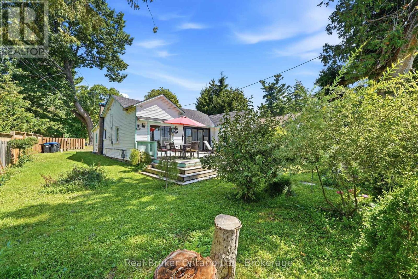 7 Oliver Drive, Tiny, Ontario  L0L 2J0 - Photo 3 - S13699828