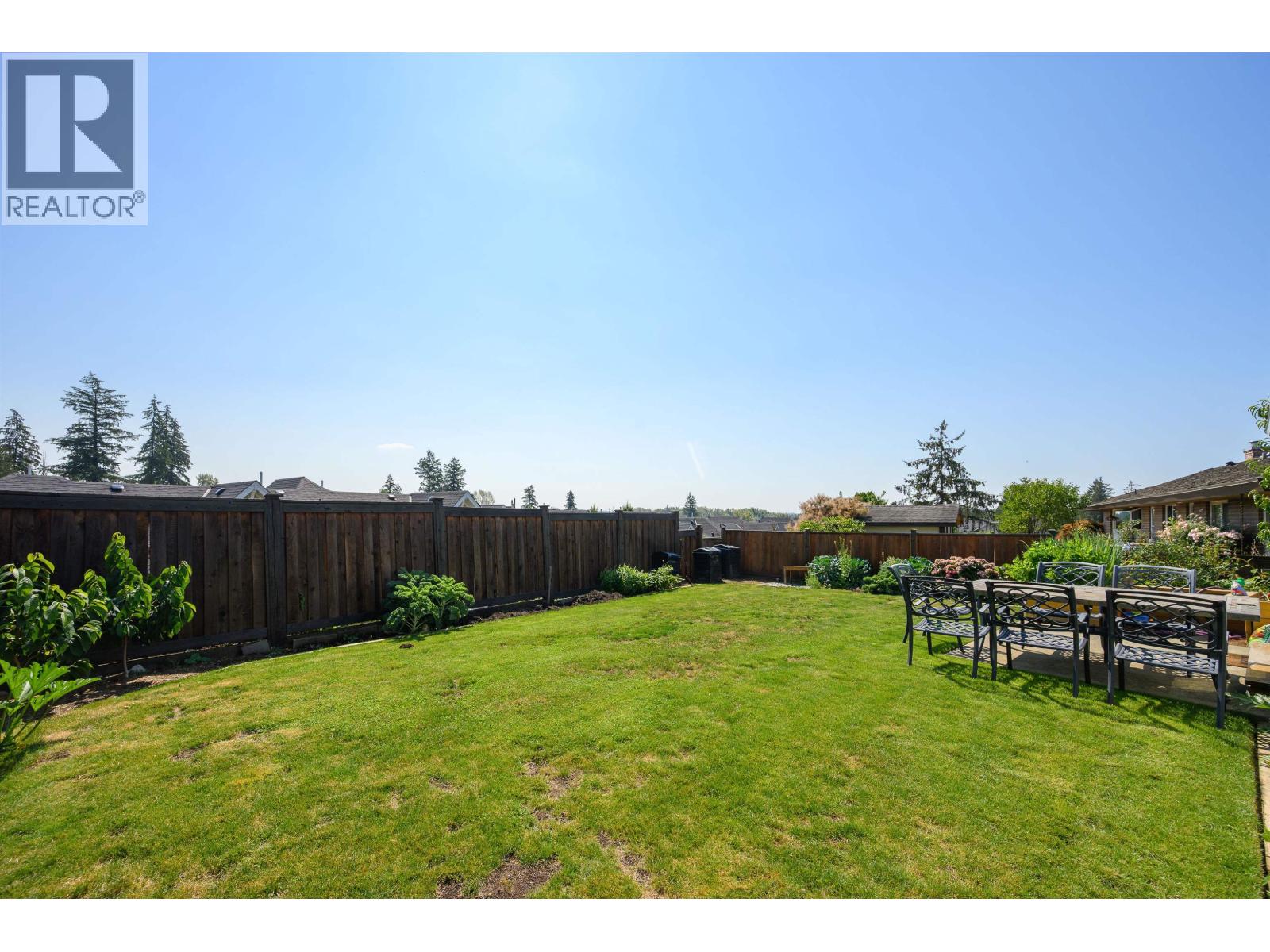 23043 Olund Crescent, Maple Ridge, British Columbia  V2X 0E8 - Photo 10 - R3157802