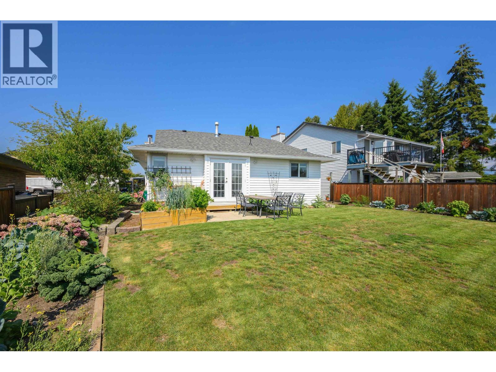 23043 Olund Crescent, Maple Ridge, British Columbia  V2X 0E8 - Photo 3 - R3157802