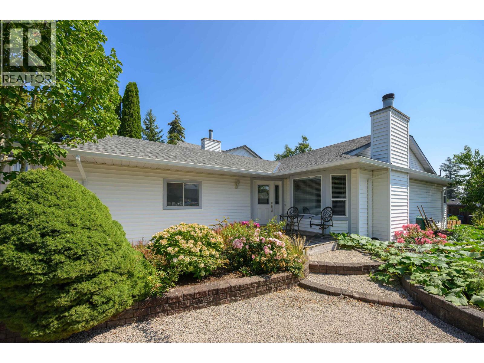 23043 Olund Crescent, Maple Ridge, British Columbia  V2X 0E8 - Photo 31 - R3157802