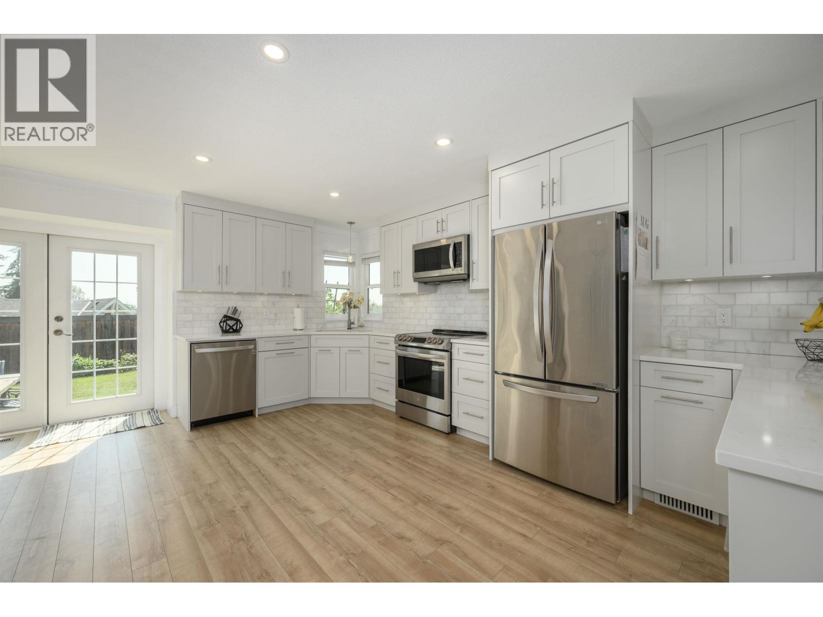 23043 Olund Crescent, Maple Ridge, British Columbia  V2X 0E8 - Photo 5 - R3157802