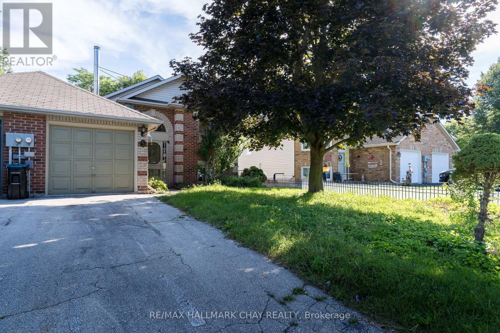 5 Goldsmith Place, Wasaga Beach, Ontario  L9Z 1E4 - Photo 3 - S13699754