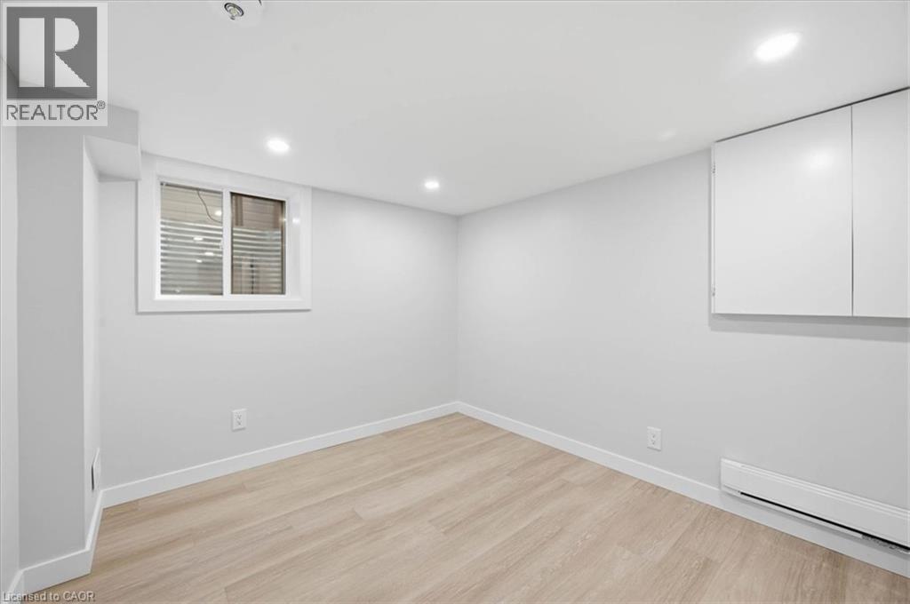 10 Cardinal Crescent N Unit# 2, Waterloo, Ontario  N2J 2E4 - Photo 22 - 40856242