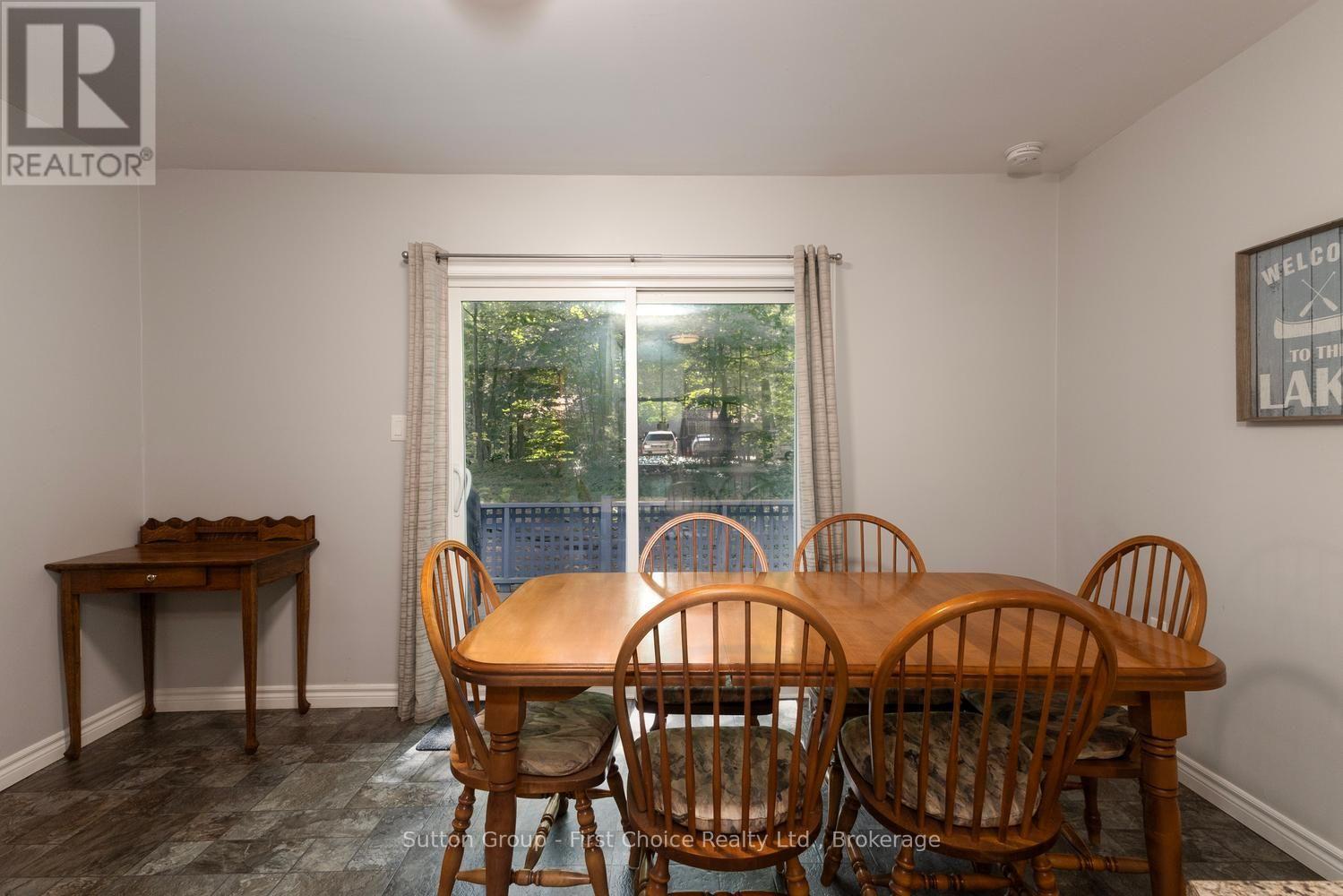 10287 Christie Boulevard, Lambton Shores (Bosanquet), Ontario  N0M 1T0 - Photo 14 - X13699788