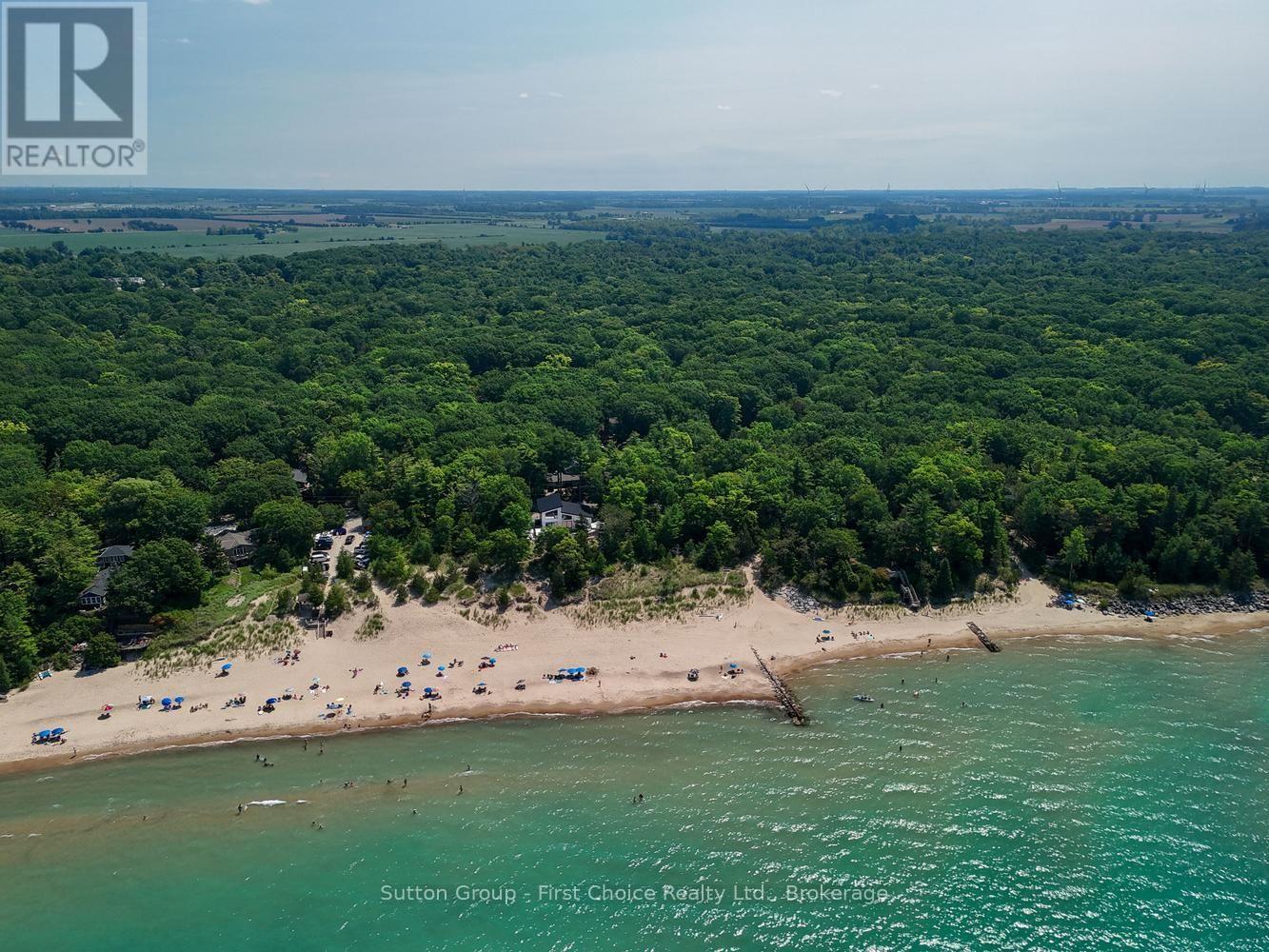 10287 Christie Boulevard, Lambton Shores (Bosanquet), Ontario  N0M 1T0 - Photo 38 - X13699788