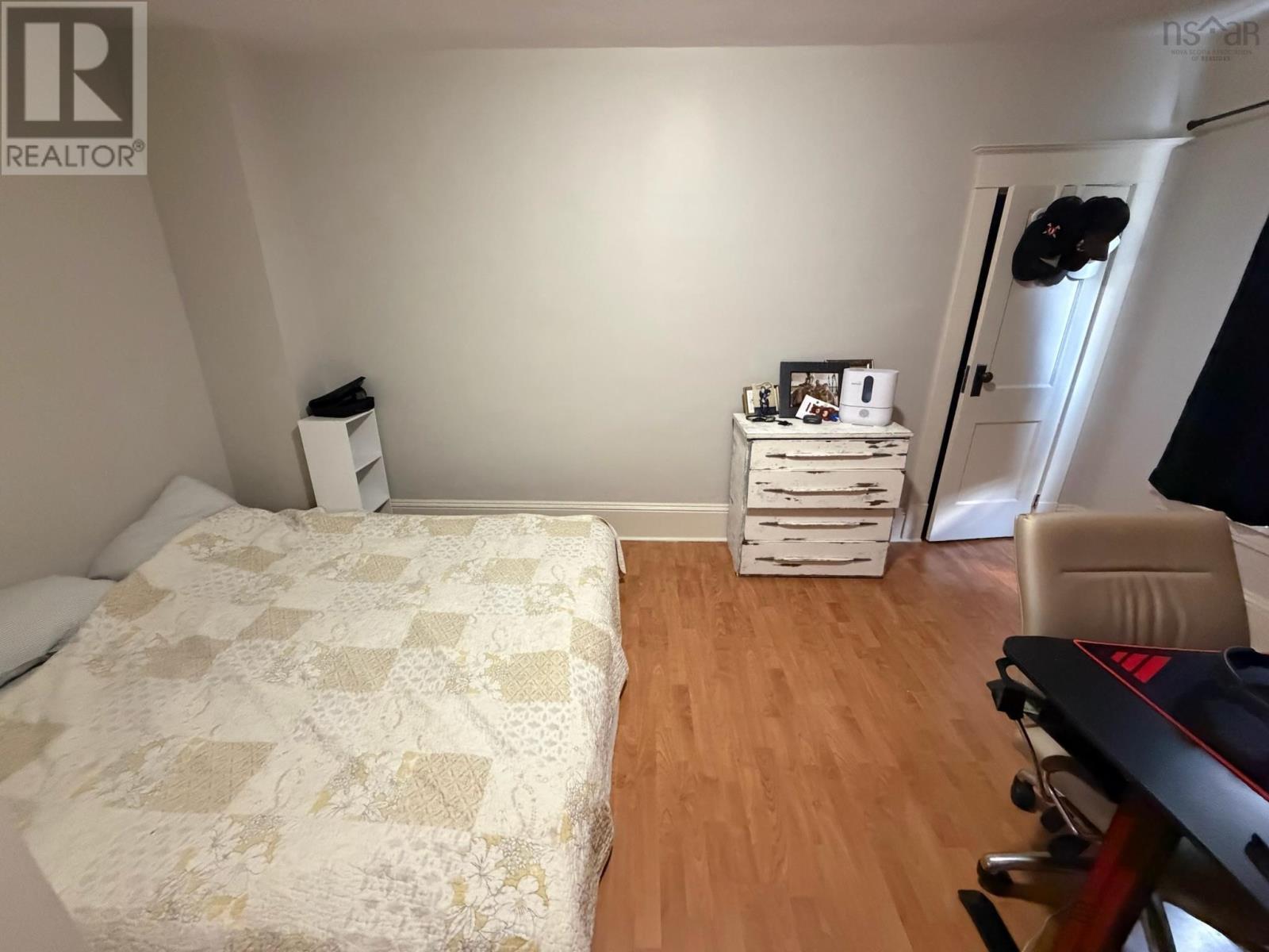 picture 27
