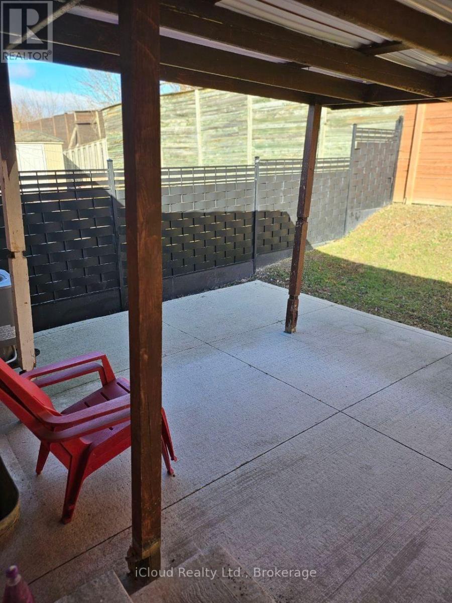 Upper - 61 Hull Street, Mississauga, Ontario  L4T 1C9 - Photo 24 - W13699794