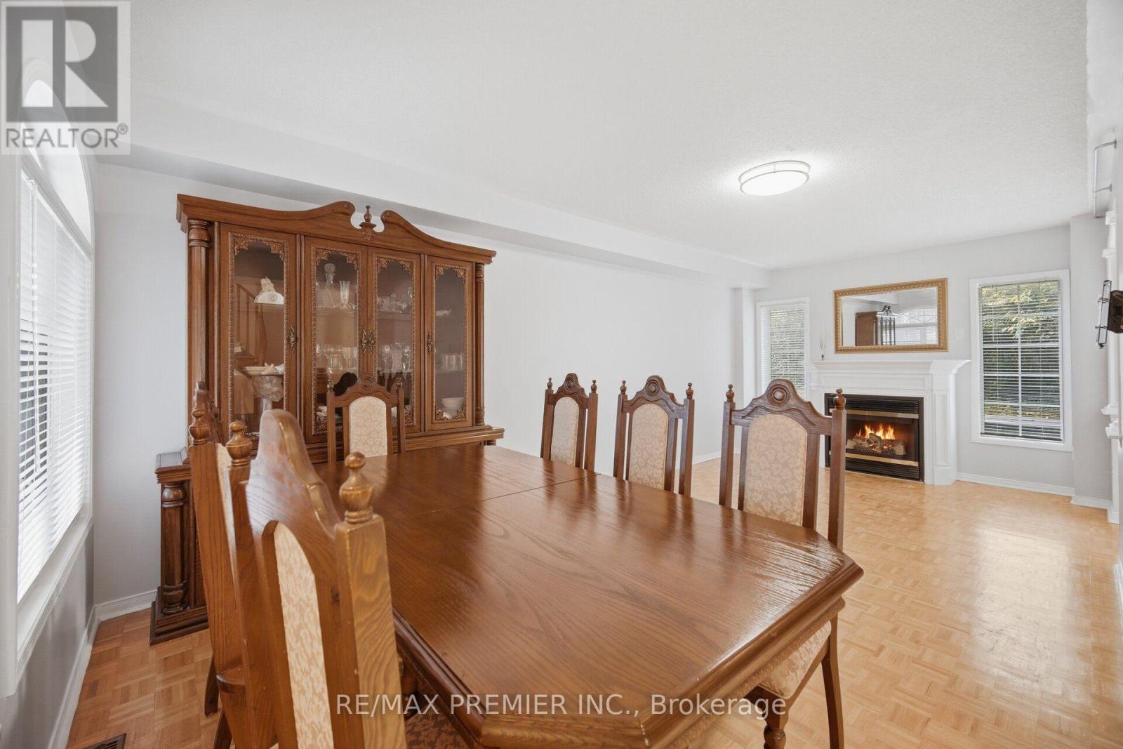 14 Crestridge Drive, Caledon, Ontario  L7E 2T7 - Photo 4 - W13699824
