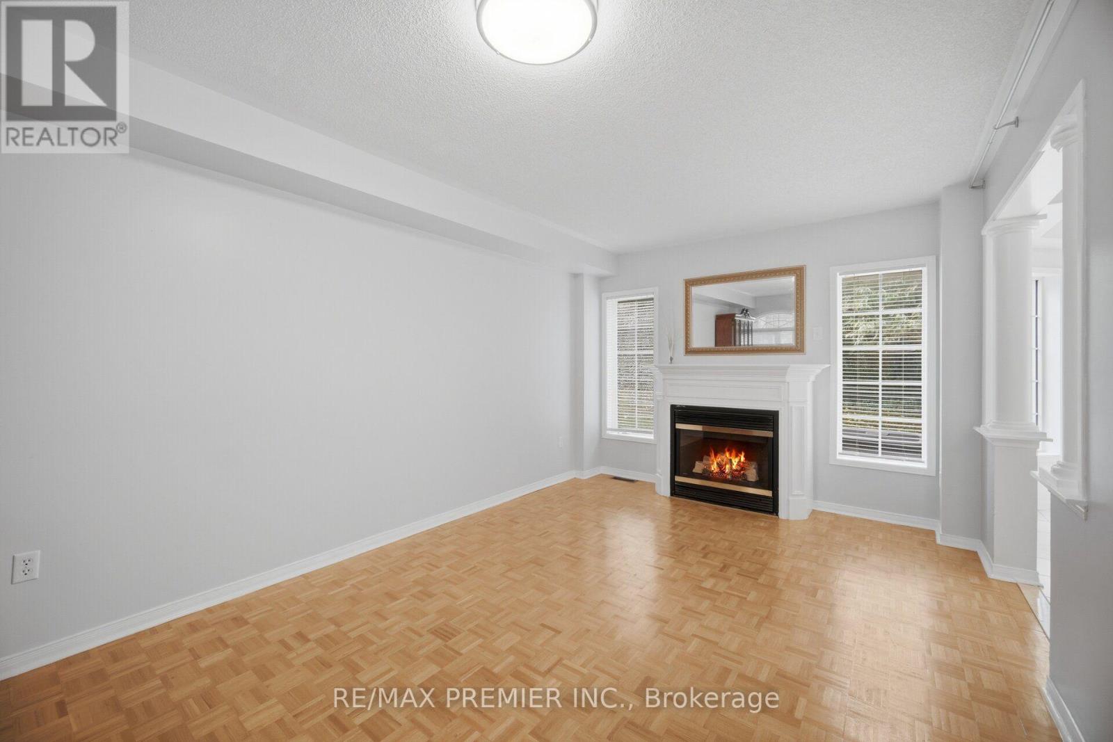 14 Crestridge Drive, Caledon, Ontario  L7E 2T7 - Photo 5 - W13699824