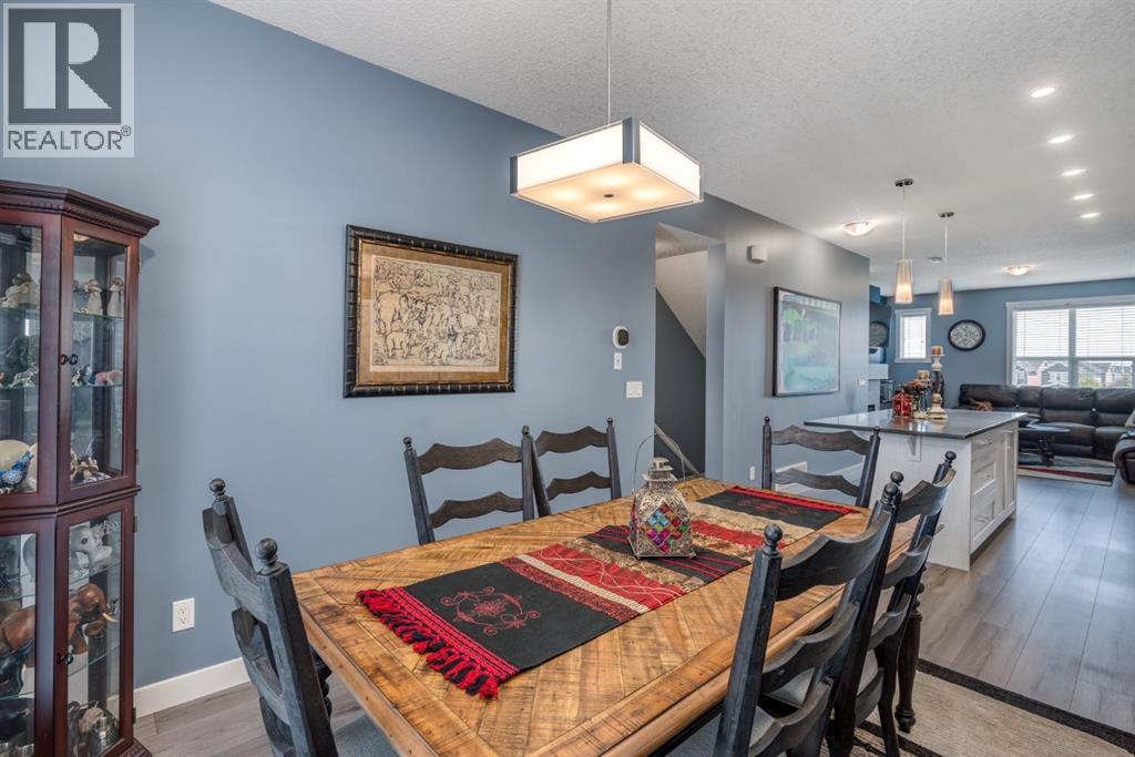 258 Copperleaf Way SE, Calgary, Alberta T2Z 5E9 - Photo 4 - A2339146