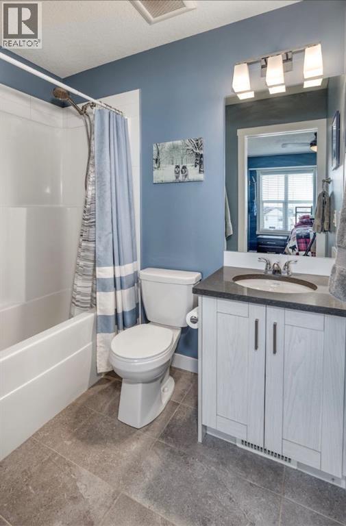 258 Copperleaf Way SE, Calgary, Alberta T2Z 5E9 - Photo 24 - A2339146