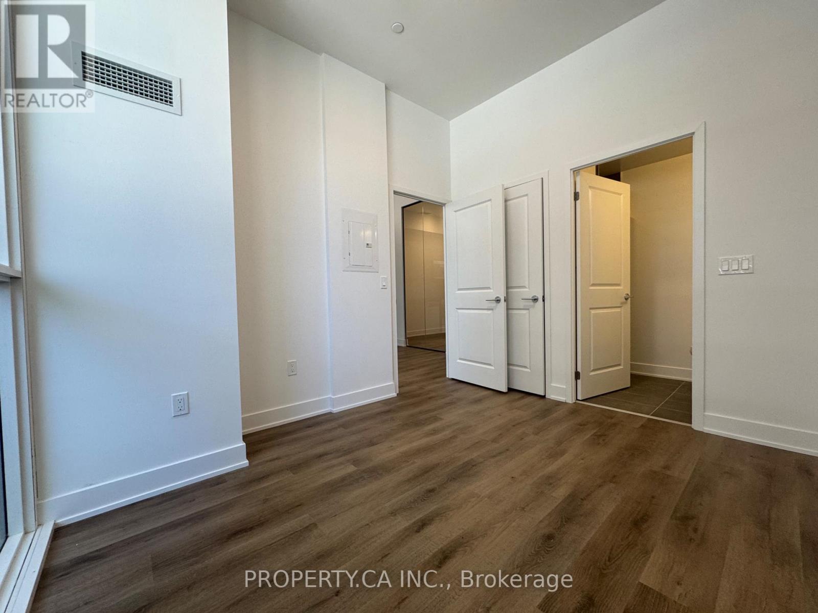 309 A - 115 Nipissing Road, Milton, Ontario  L9T 1R3 - Photo 3 - W13605614