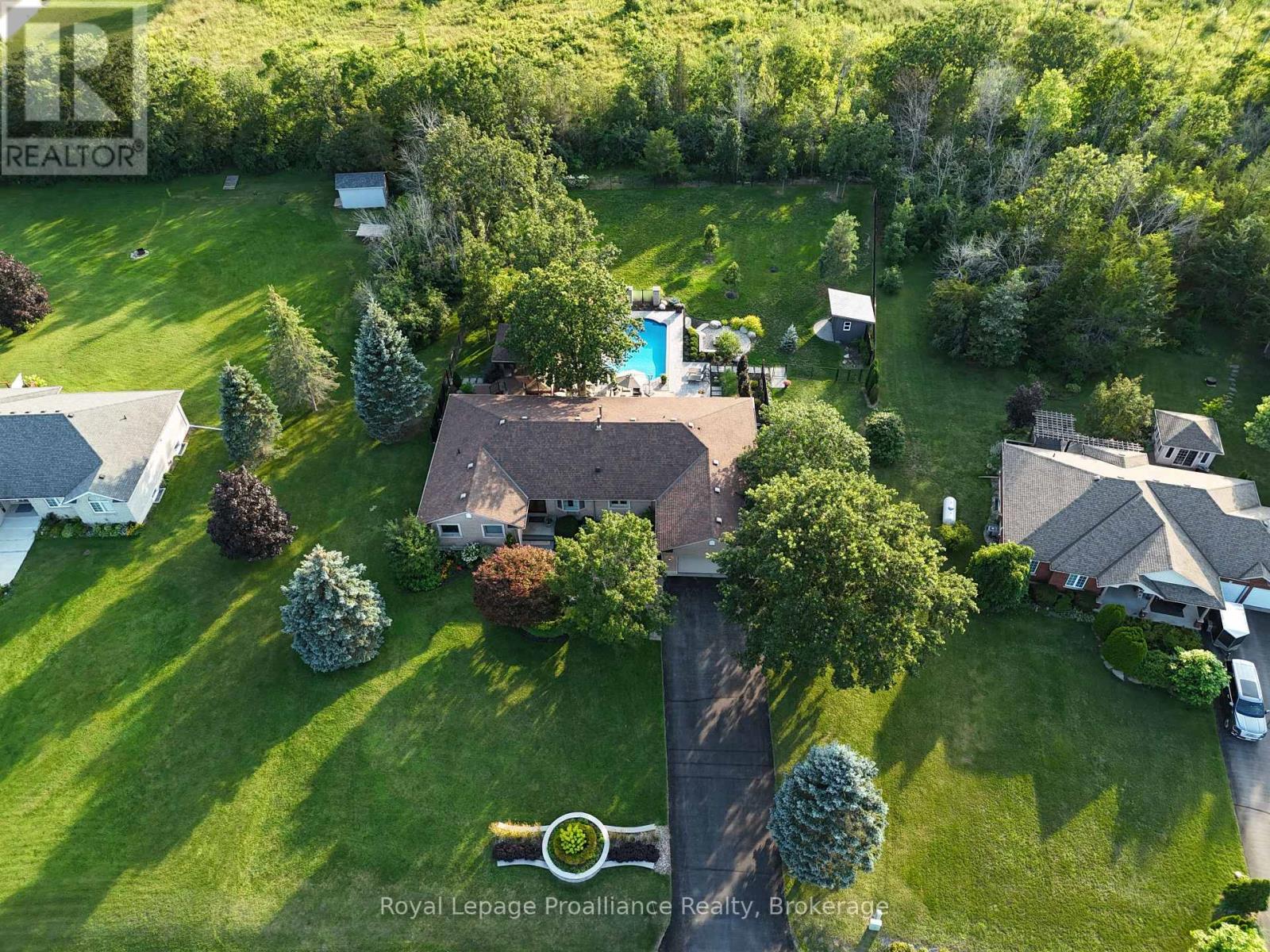100 Bay Breeze Street, Prince Edward County, Ontario  K8N 0L4 - Photo 2 - X13210776