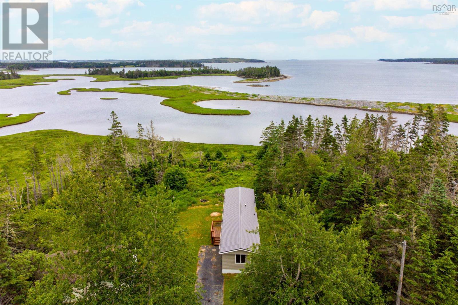 2403 West Ship Harbour Road, Owls Head, Nova Scotia  B0J 2L0 - Photo 1 - 202621084