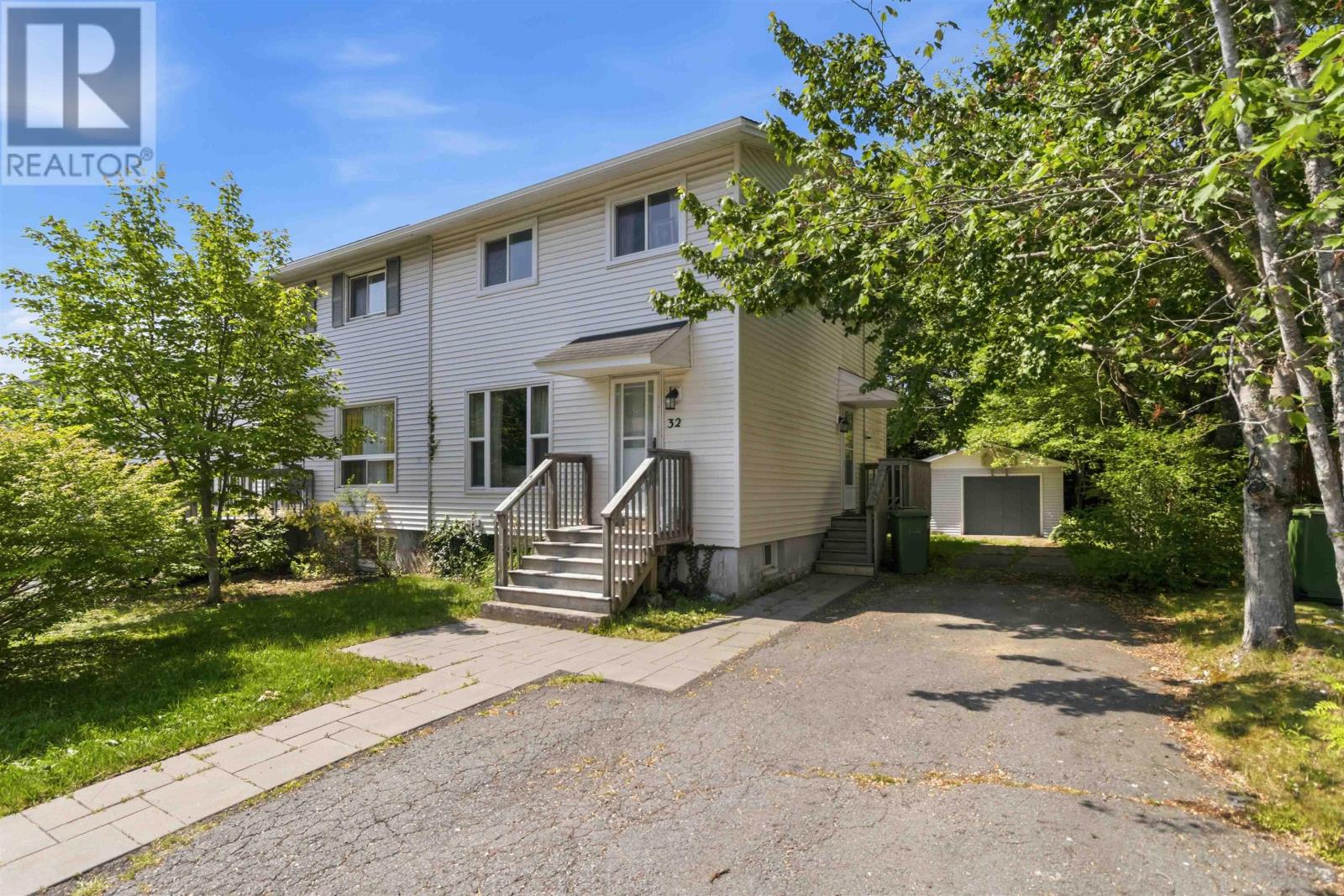 32 Lynnville Drive, Lower Sackville, Nova Scotia  B4C 2H8 - Photo 2 - 202621186