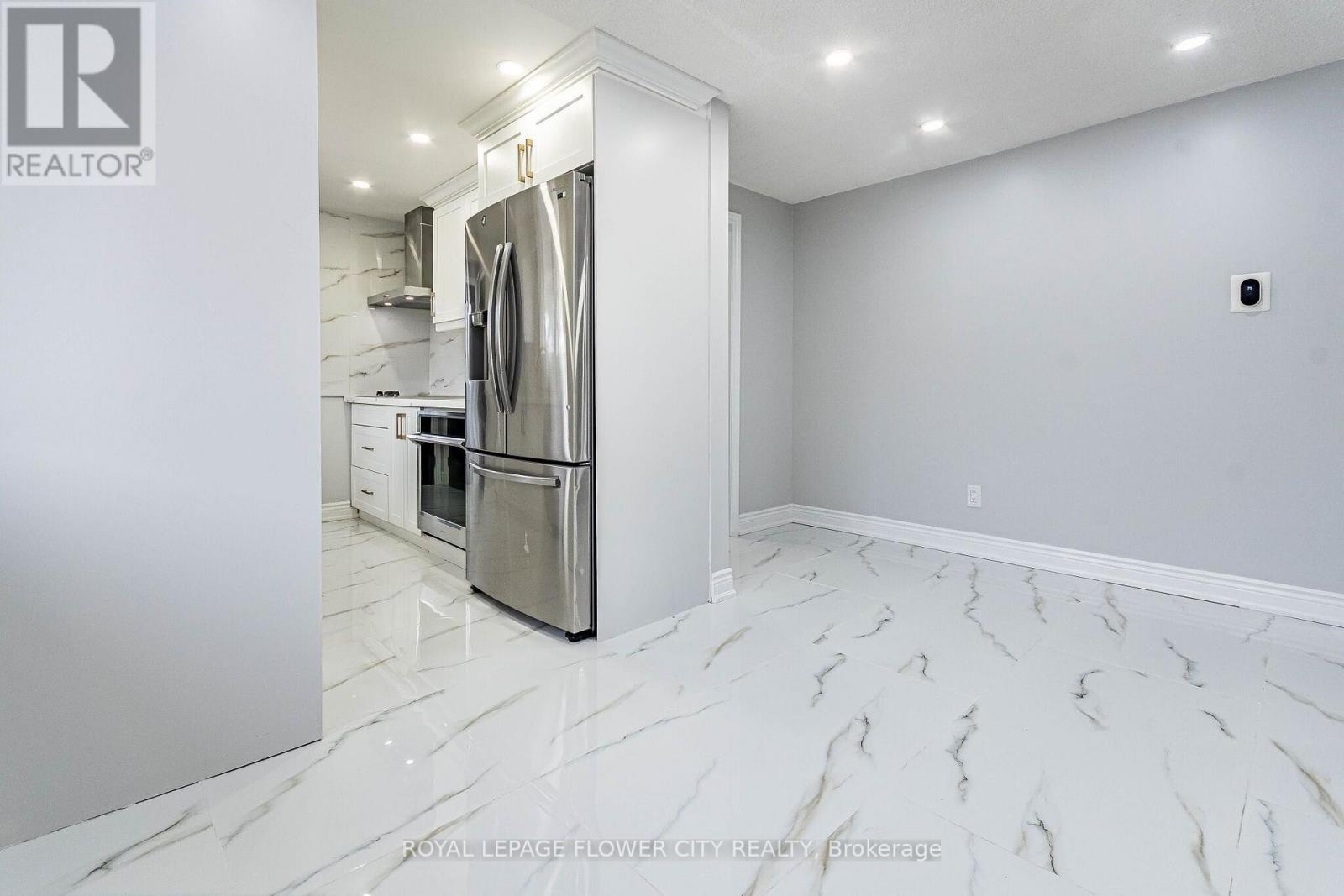 135 Keefer Road, Thorold, Ontario  L2V 4N1 - Photo 12 - X13698904