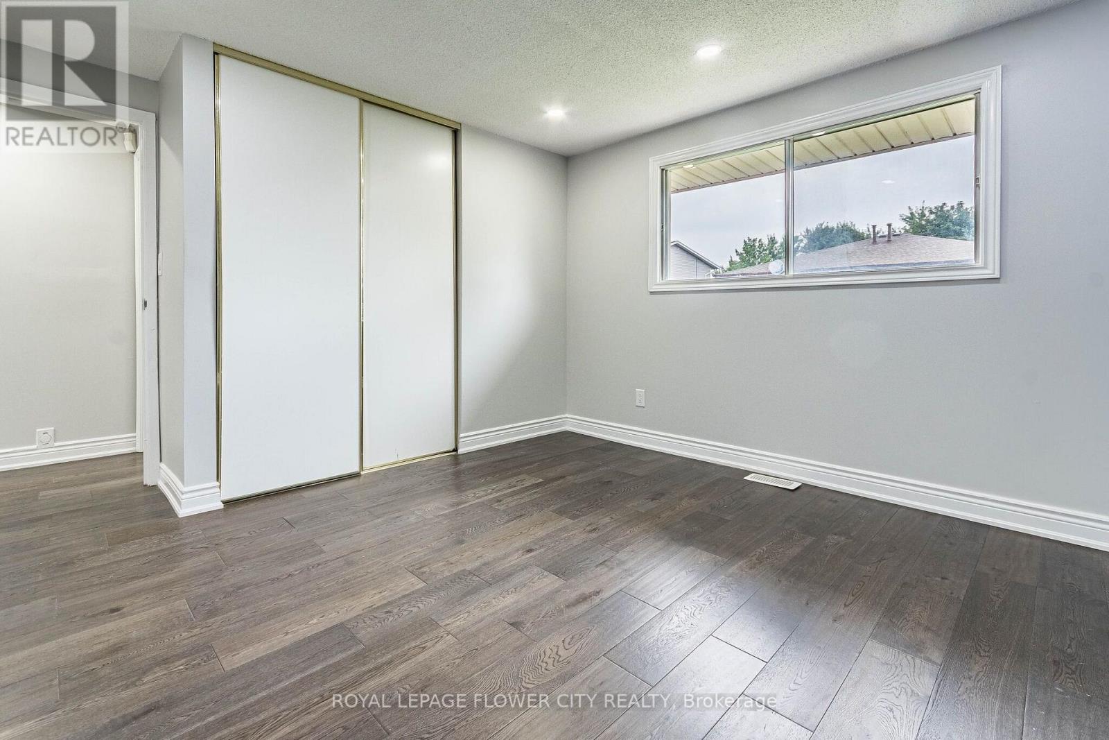 135 Keefer Road, Thorold, Ontario  L2V 4N1 - Photo 17 - X13698904