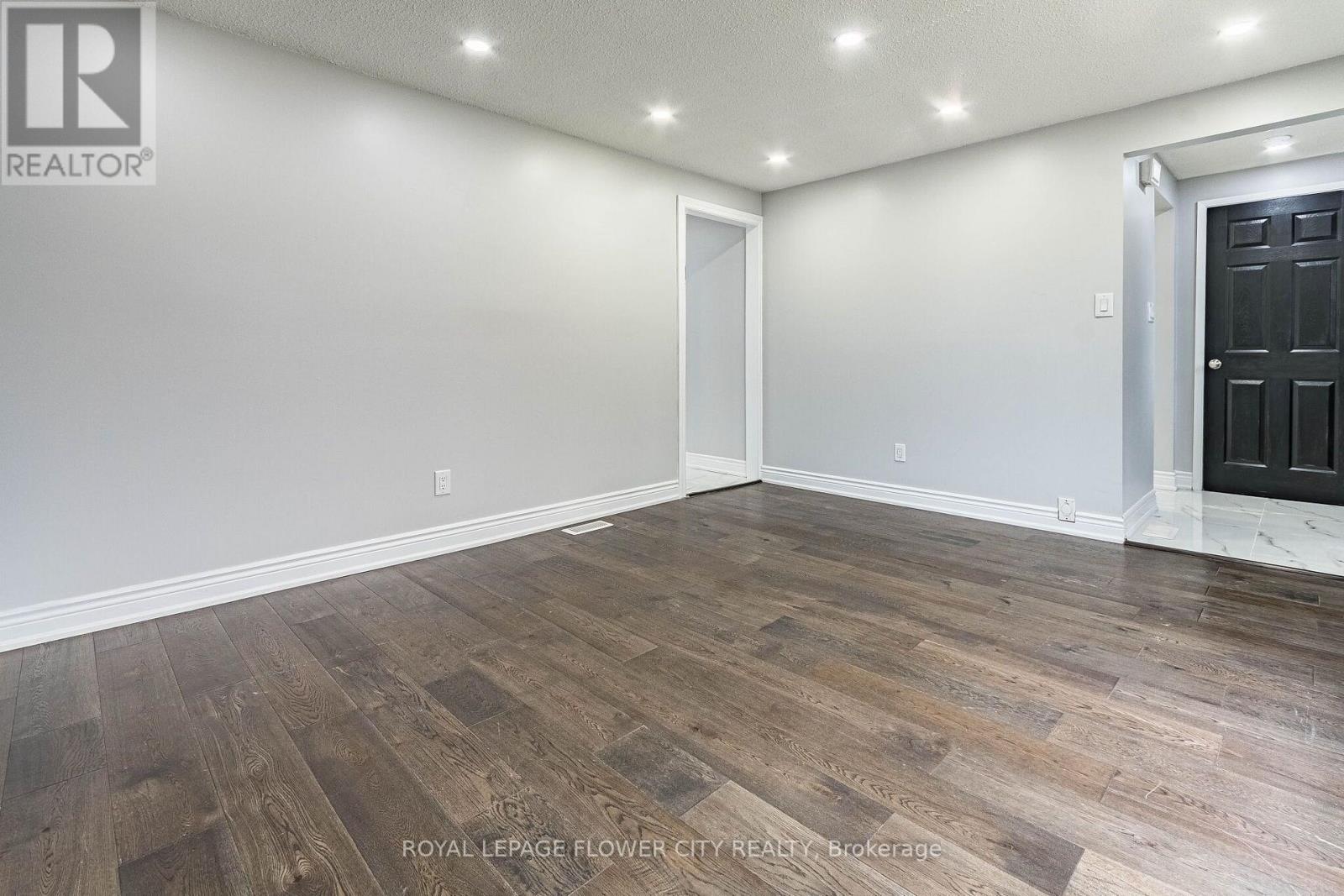 135 Keefer Road, Thorold, Ontario  L2V 4N1 - Photo 9 - X13698904