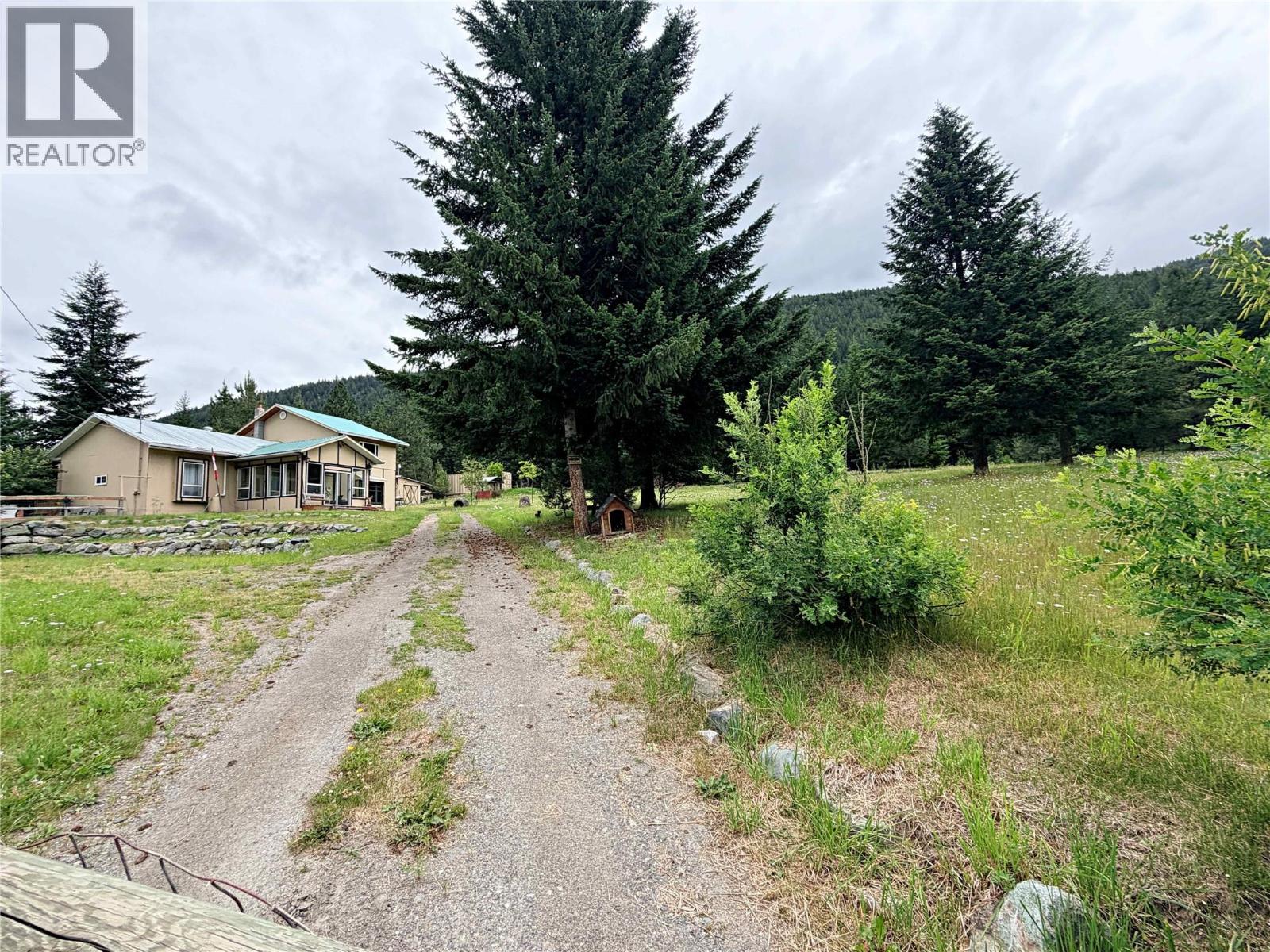 5420 Heffley Louis Creek Road, Kamloops, British Columbia  V0E 1Z0 - Photo 40 - 10387322