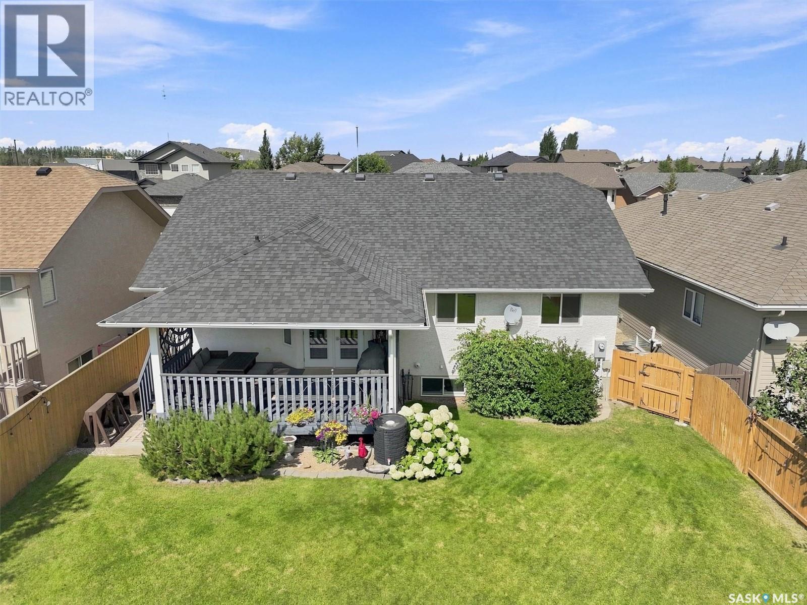 211 Crenshaw Way, Warman, Saskatchewan  S0K 4S1 - Photo 3 - SK046268