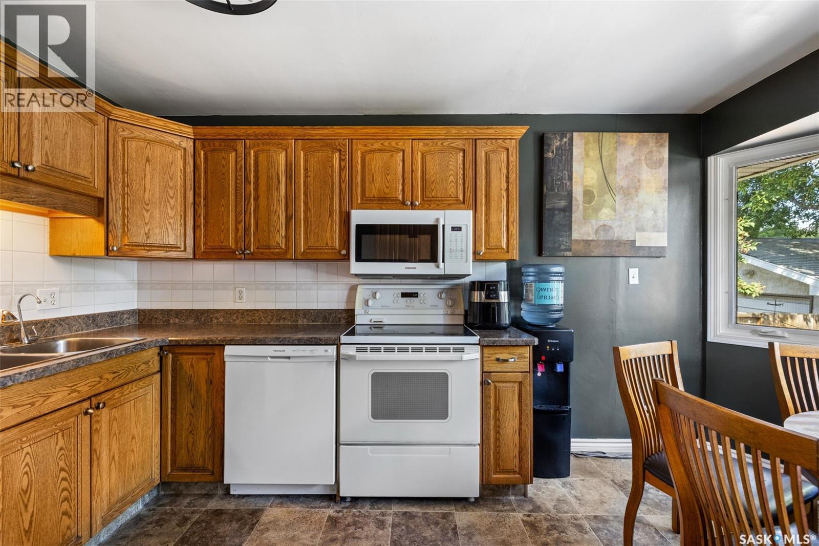 305 Hanley Crescent, Regina, Saskatchewan  S4R 5A9 - Photo 13 - SK046152