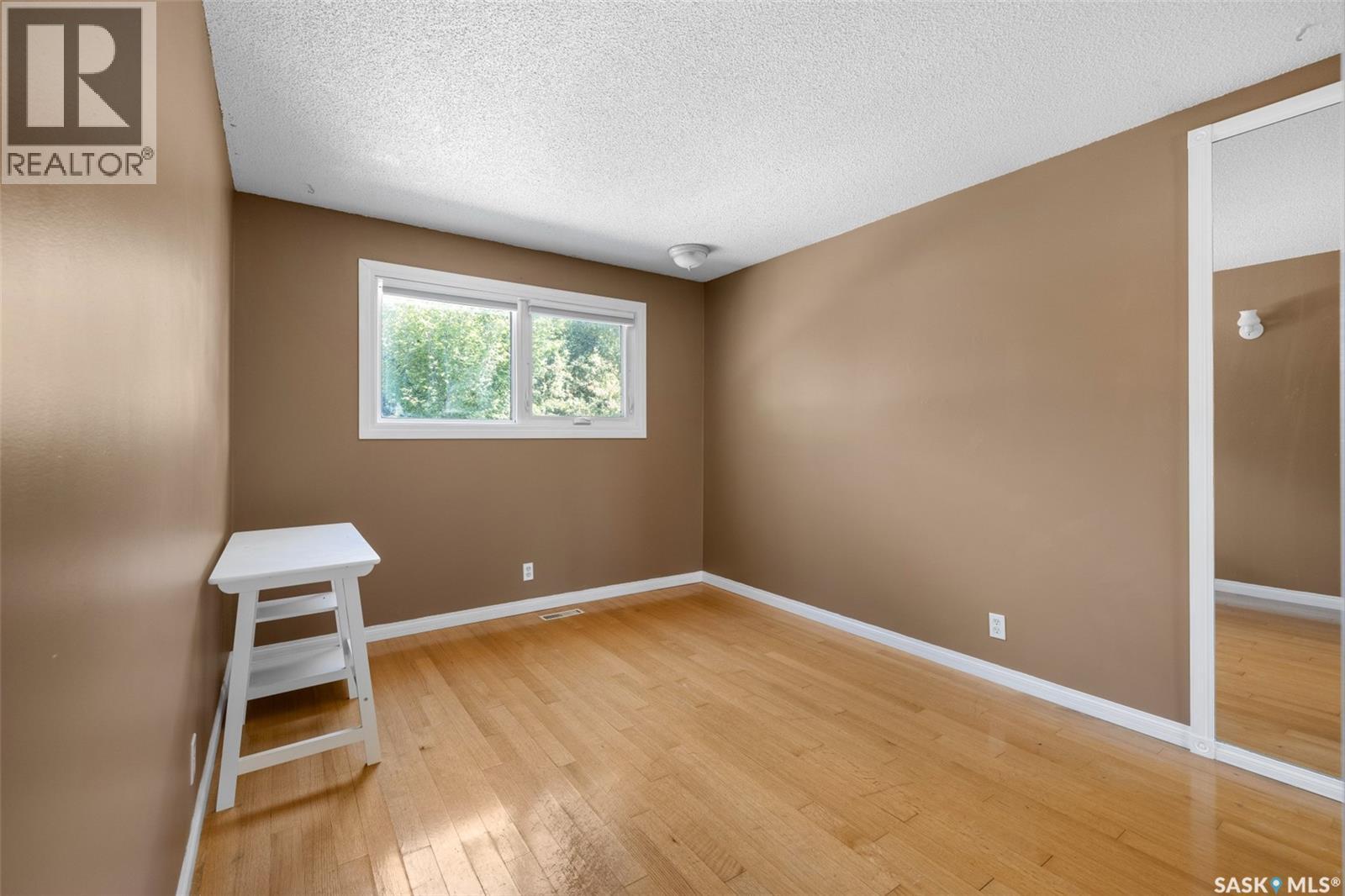 305 Hanley Crescent, Regina, Saskatchewan  S4R 5A9 - Photo 25 - SK046152