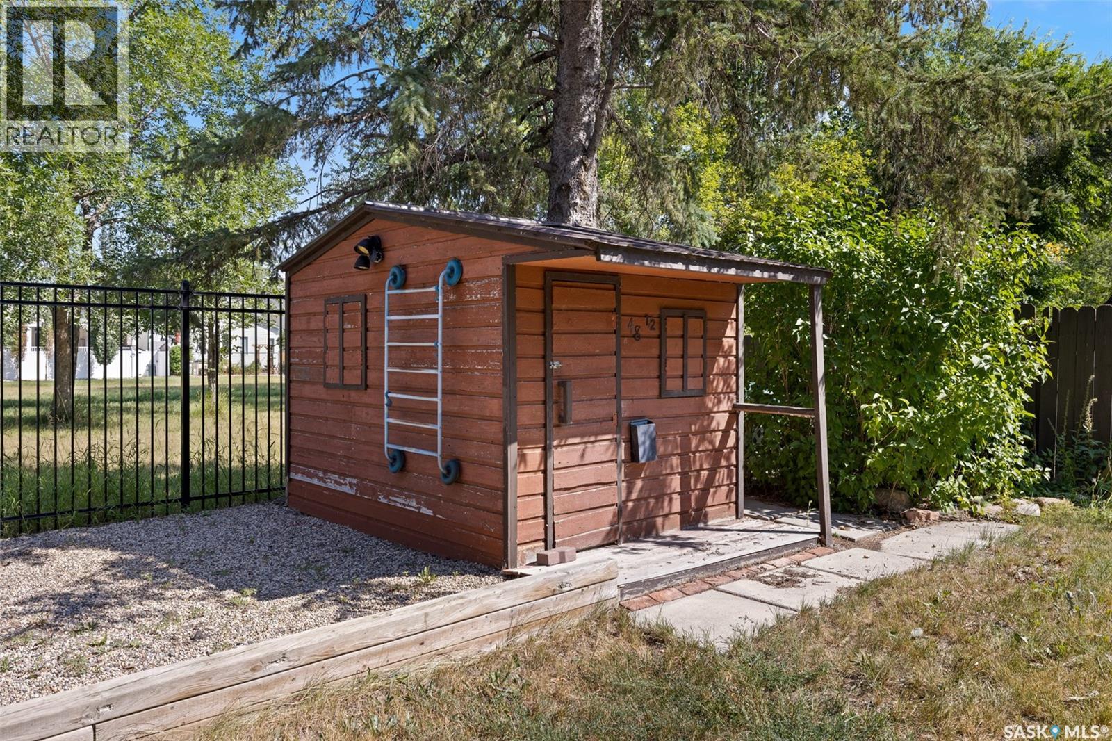48 French Crescent, Regina, Saskatchewan  S4R 6N4 - Photo 34 - SK046079