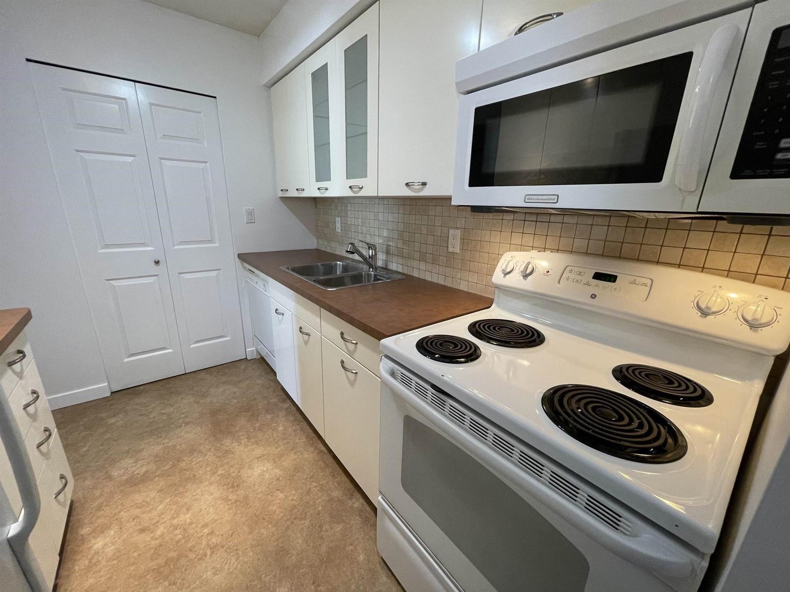 1912 10620 150 Street, Surrey, British Columbia  V3R 7K3 - Photo 12 - R3157806