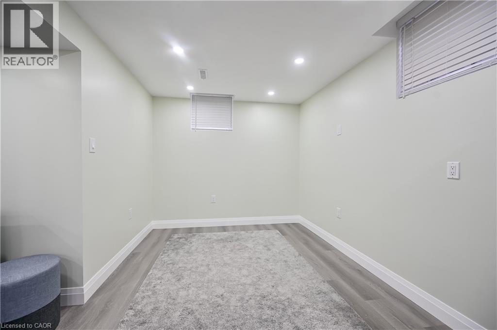 31 Joseph Court Unit# Lower Lvl, Hamilton, Ontario  L9C 7J4 - Photo 8 - 40856641