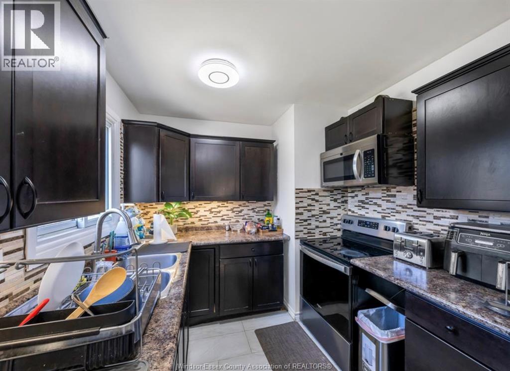 10670 Lambeth Road, Windsor, Ontario  N8R 1C9 - Photo 15 - 26020454