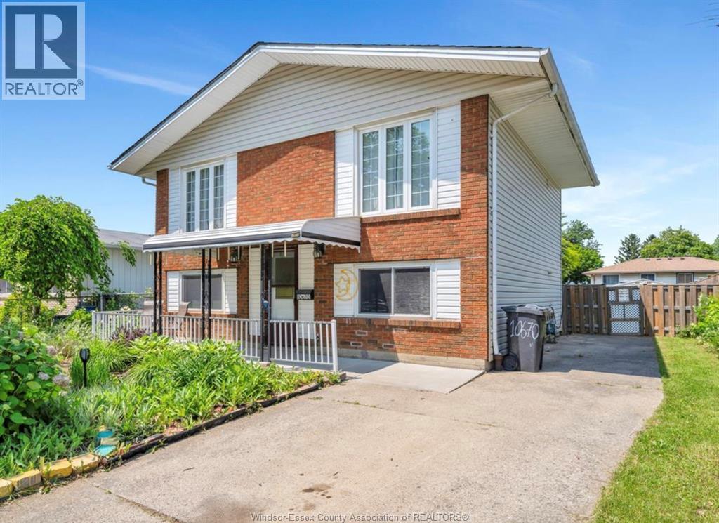 10670 Lambeth Road, Windsor, Ontario  N8R 1C9 - Photo 3 - 26020454