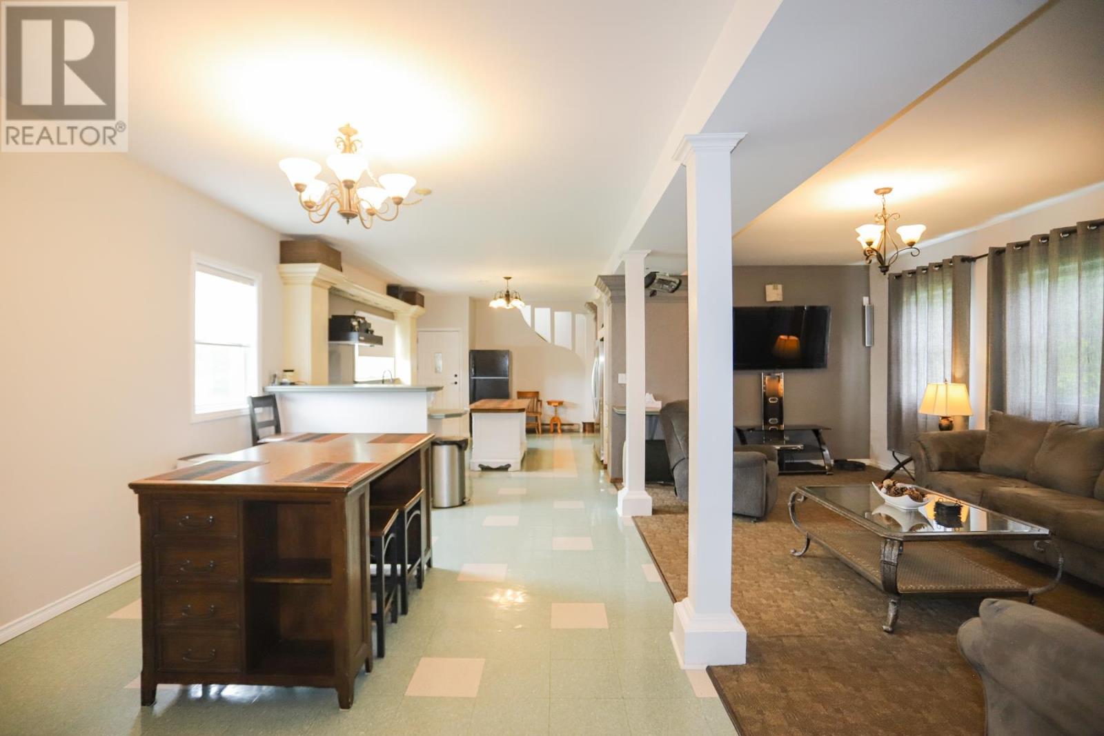 731 Highway 17 N, Aweres Twp, Ontario  P6A 5K7 - Photo 5 - SM261517