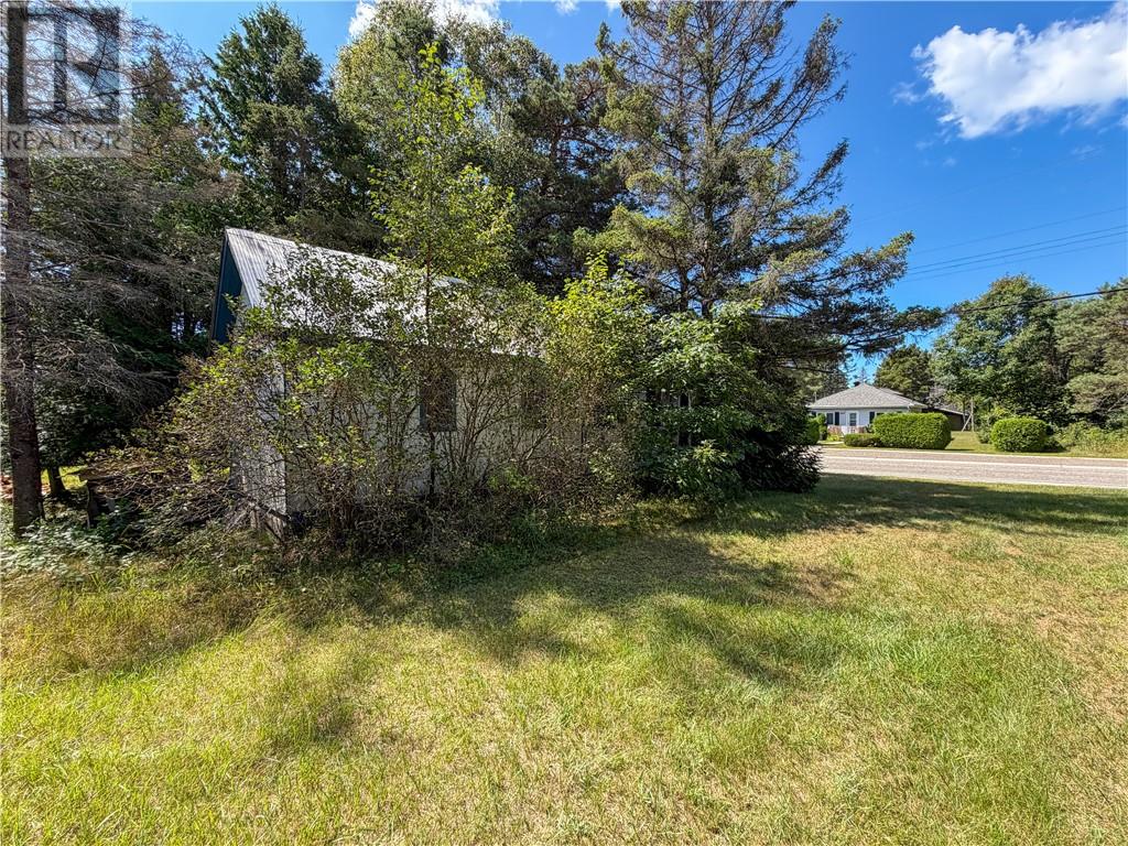 5198 Highway 551, Manitoulin Island, Ontario  P0P 1T0 - Photo 10 - 2129928
