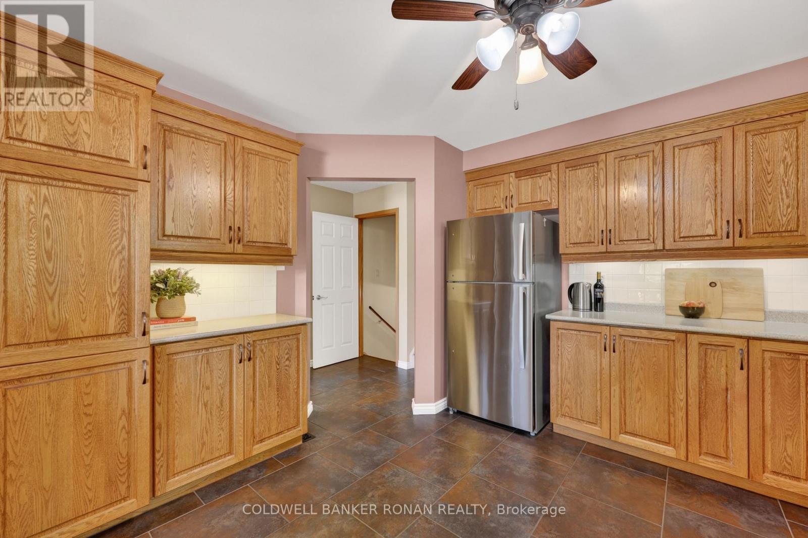 132 Queen Street, New Tecumseth, Ontario  L9R 1K6 - Photo 8 - N13697898