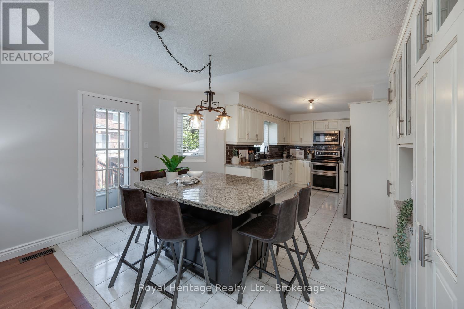 16 Donald Wilson Street, Whitby, Ontario  L1R 2H5 - Photo 16 - E13700070