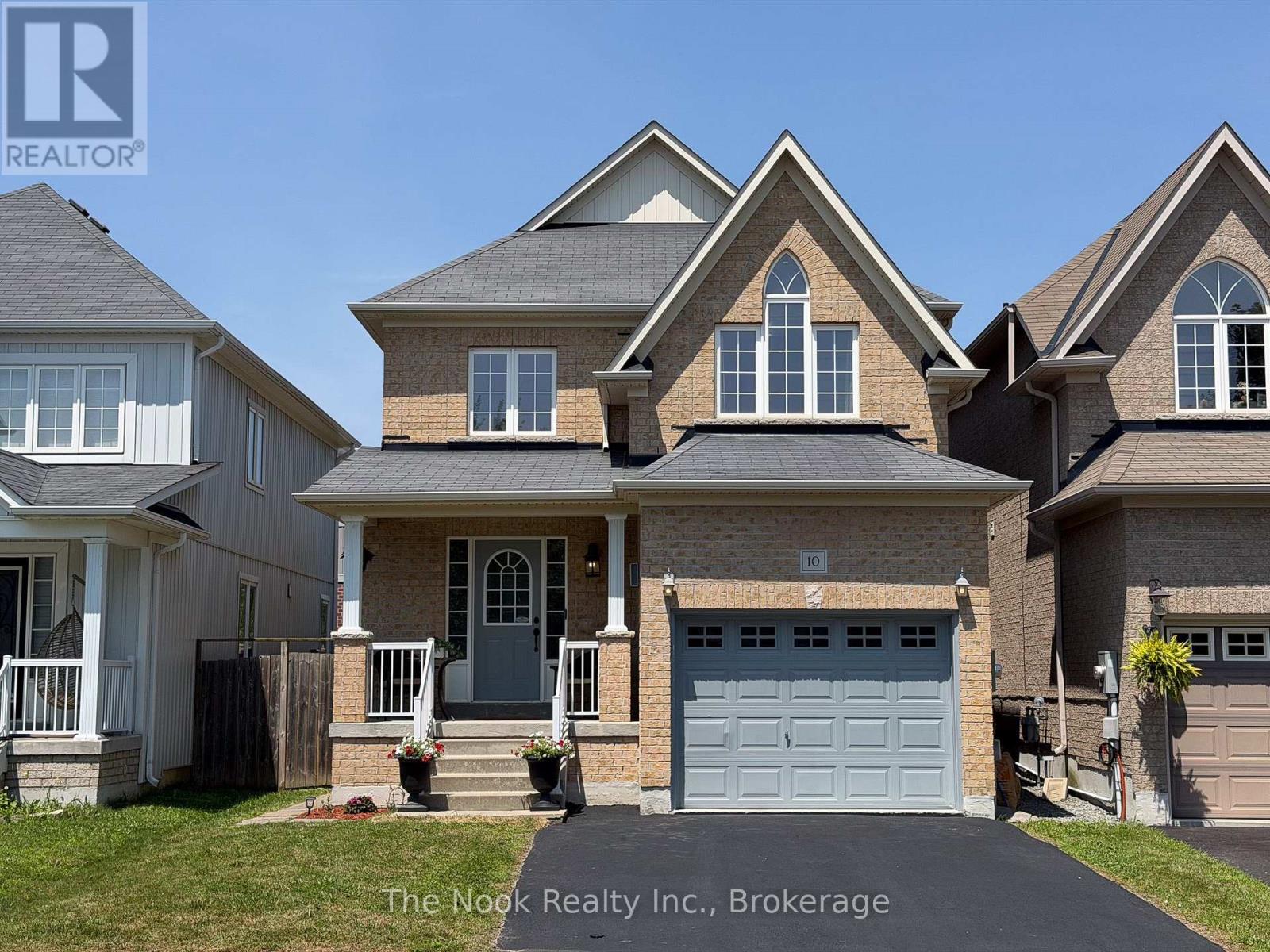 10 Broome Avenue, Clarington, Ontario  L1E 0B1 - Photo 1 - E13700076