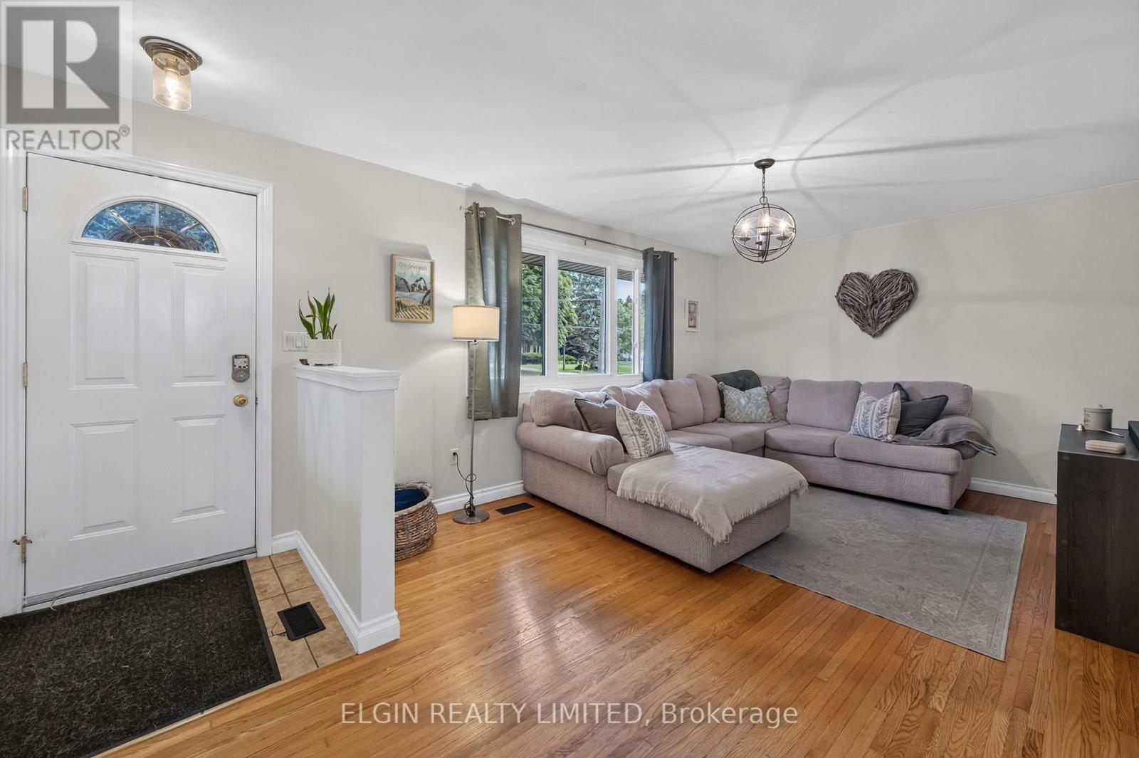 264 Hill Street, Central Elgin, Ontario  N5L 1J8 - Photo 13 - X13699880