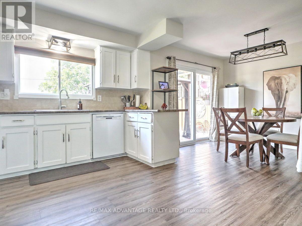 45 Agincourt Gardens, London South, Ontario  N5Z 4E5 - Photo 16 - X13700044