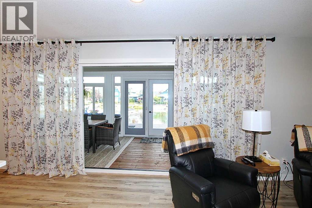 108 Marina Bay Court, Sylvan Lake, Alberta  T4S 1E9 - Photo 11 - A2312318
