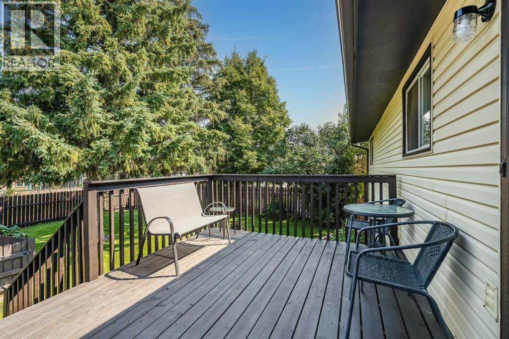 16 Rossdale Street SE, Medicine Hat, Alberta  T1B 1X4 - Photo 34 - A2338312