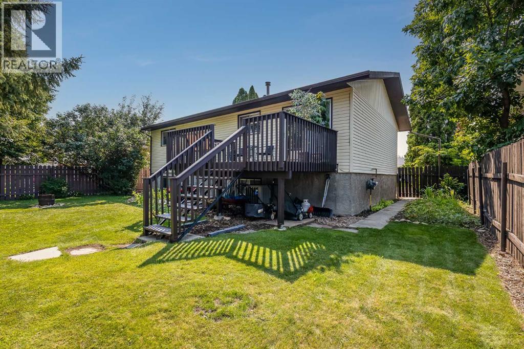 16 Rossdale Street SE, Medicine Hat, Alberta  T1B 1X4 - Photo 37 - A2338312