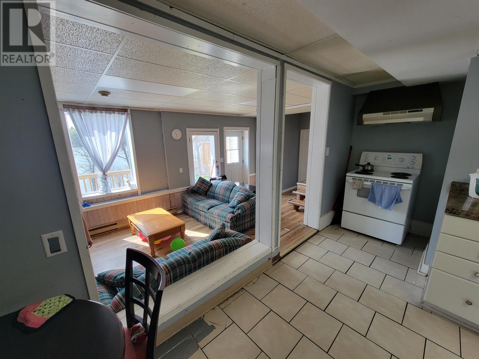 1208 Olde Shambles Rd, Fort Frances, Ontario  P9A 3S7 - Photo 15 - TB2601336