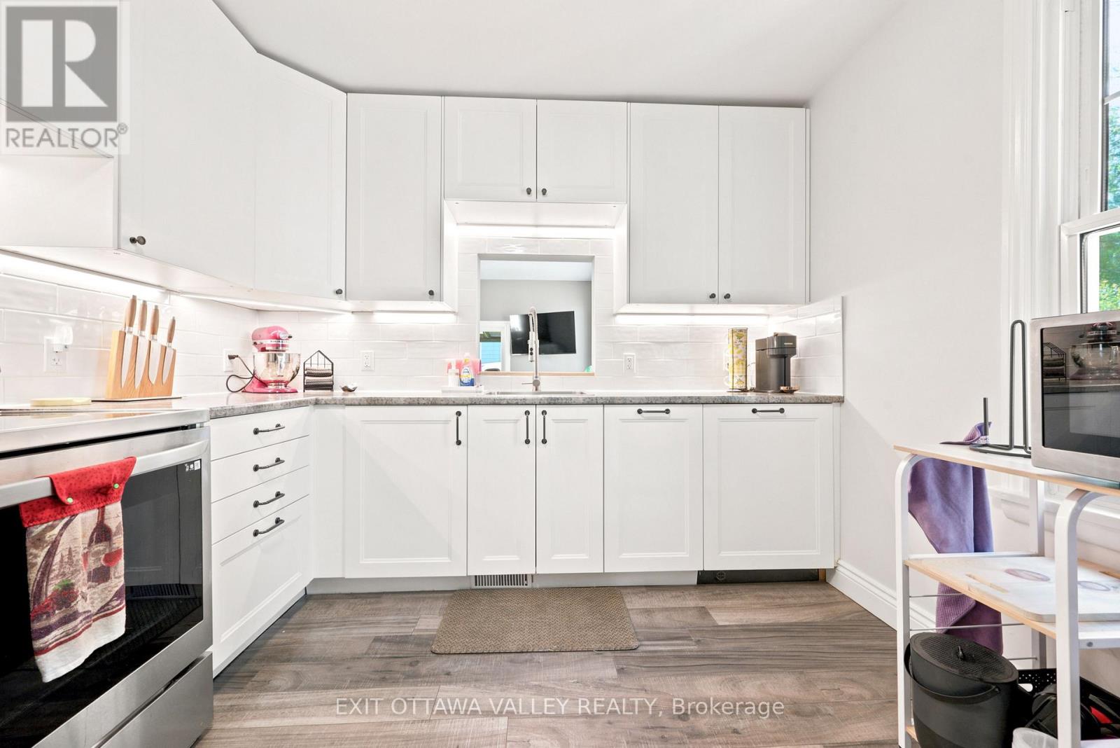 4 Macdonald Street, Deep River, Ontario  K0J 1P0 - Photo 16 - X13699864