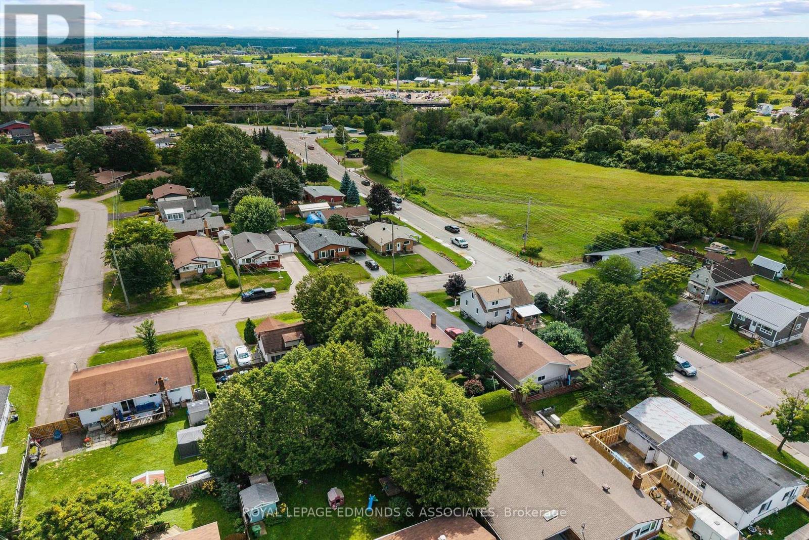105 Ellis Avenue, Pembroke, Ontario  K8A 2H7 - Photo 43 - X13700142